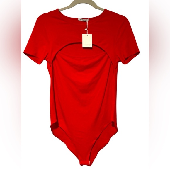 Mangopop Women’s Front Cutout Round Neck Red Bodysuit short Sleeve Size XXL - Picture 2 of 8